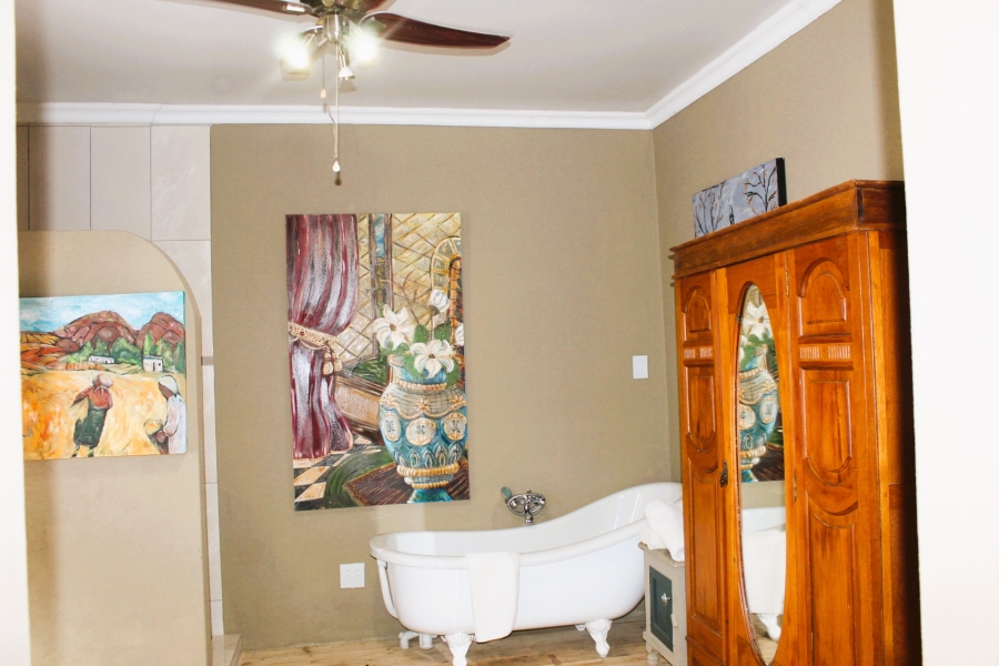 7 Bedroom Property for Sale in Parys Free State